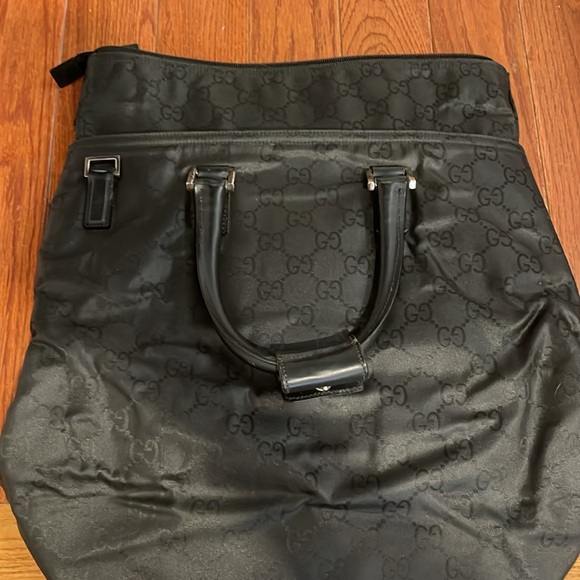 Gucci tote - Picture 2 of 16